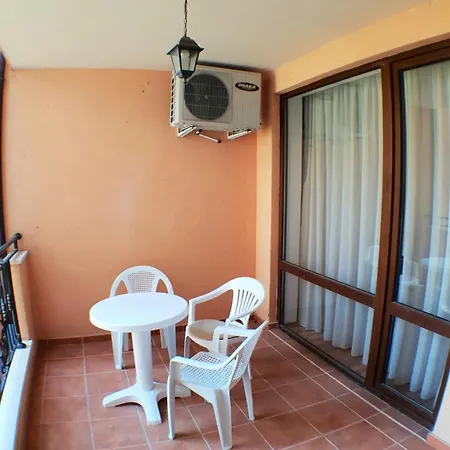 Diamamnt Residence Ap 11B Slăntjev Brjag